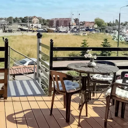 公寓 Awesome In With Sauna 莱鲍